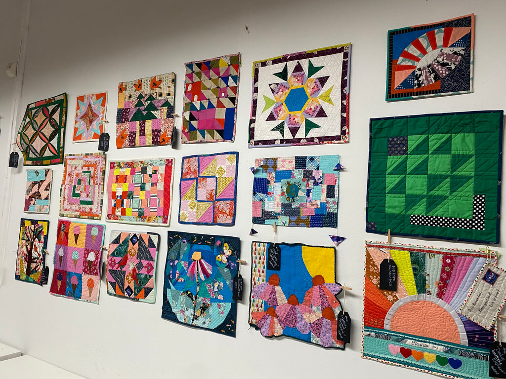 Scrappy Mini Quilt Show