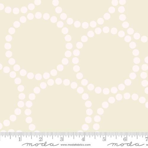108" New Pearl Bracelet in Eggshell White -- Tiny Christmas by Lizzy House -- Moda Fabrics