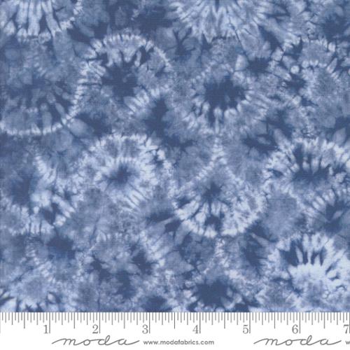Snowdrift Blenders Shibori in Glacier -- Winter Chill by Debbie Maddy-- Moda Fabrics