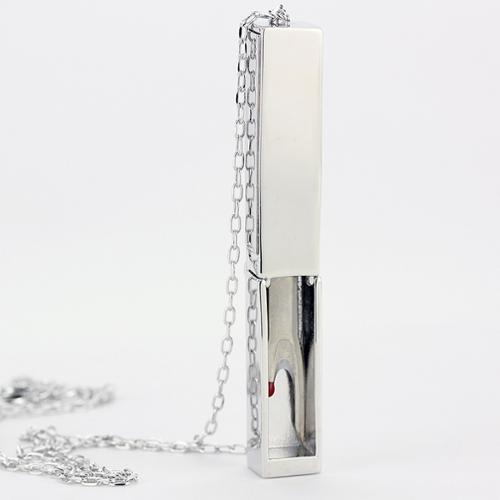 Necklace Seam Ripper Silver