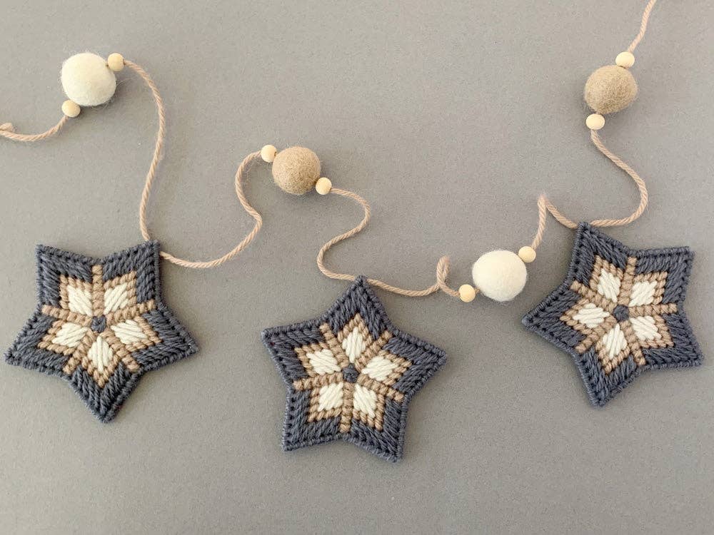 Needlepoint star garland kit kit