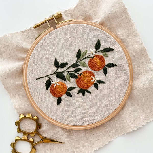 Small flower scissors, tiny needlecraft scissors