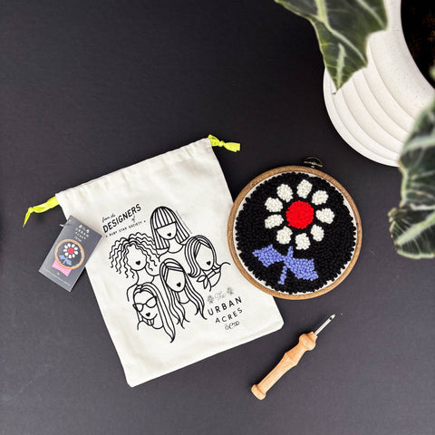 Daisy by Alexia Marcelle Abegg - Punch Needle Beginner Kit