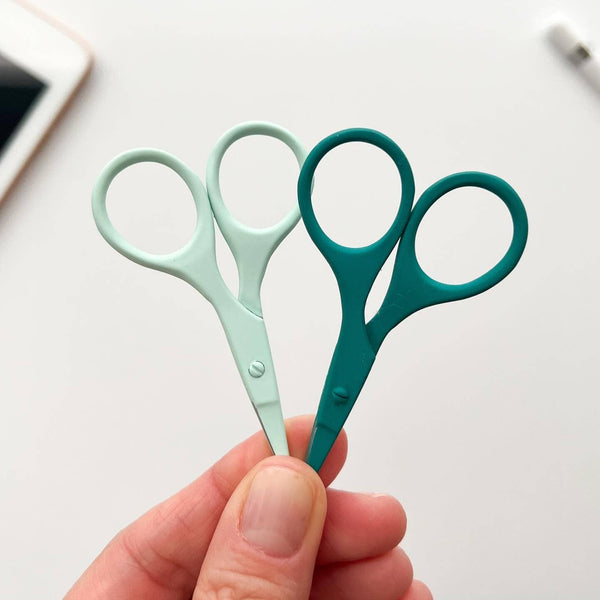 Small needlecraft scissors, tiny embroidery scissors