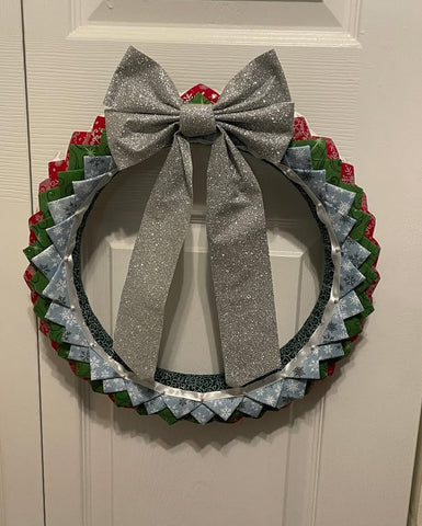 Folded Fabric Holiday Wreath Workshop