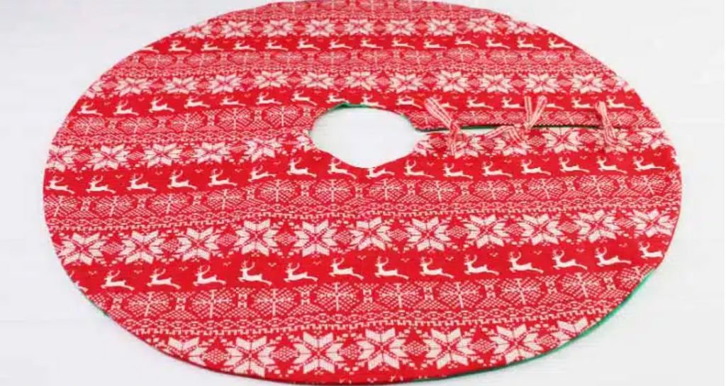 Simple Reversible Tree Skirt -- Advanced Beginner Class