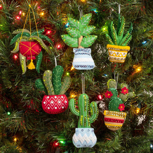 Bucilla Holiday Houseplants Felt Ornament Kit set of 6