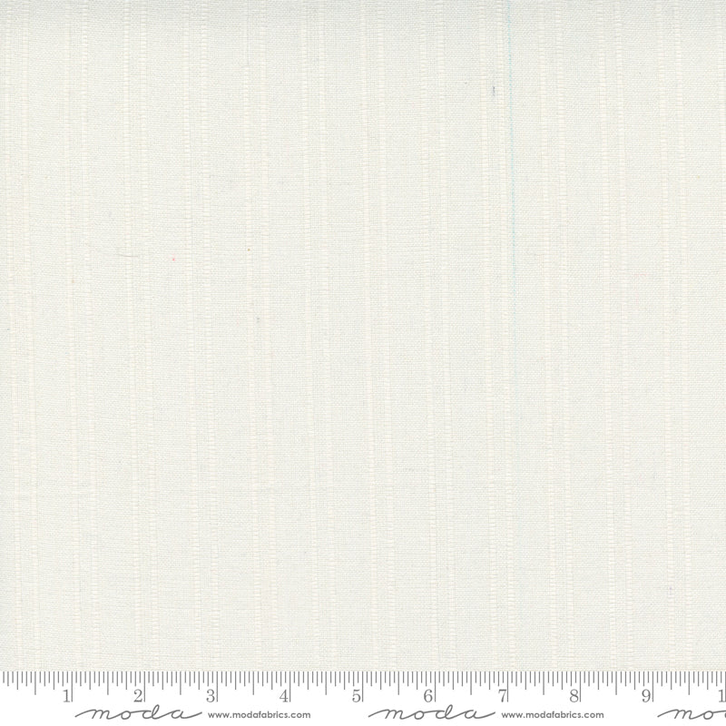 18" Lakeside Off White