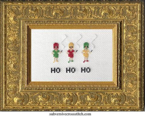 CROSS-STITCH CHRISTMAS COUNTDOWN: 24 Mini Stockings 