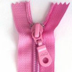 22" Zipper, Cyclamen, Closed Bottom