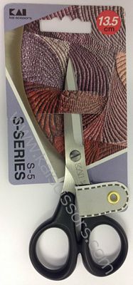 KAI 5 and 1/3 in Scissors