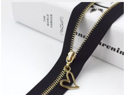 Black, 18cm Close-end, 18cm Close-end with heart pull