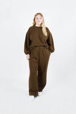Tula Curve Pants -- Papercut Patterns