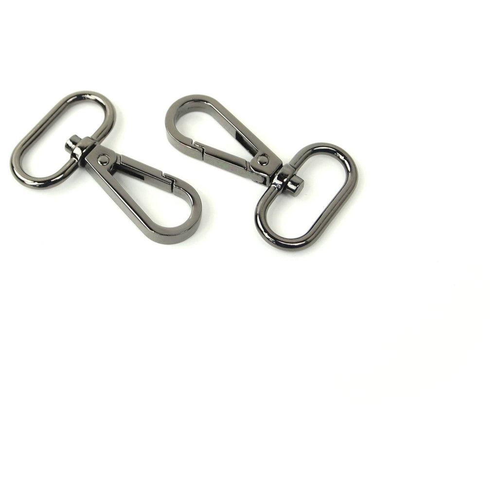 Two Swivel Hooks 1"