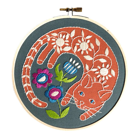 Garden Cat Embroidery Kit -- RikRack Embroidery